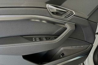 2024 Audi Q8 e-tron Premium Plus WA15AAGE2RB050047 in Long Beach, CA 10