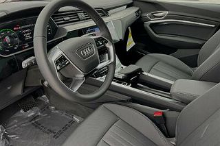 2024 Audi Q8 e-tron Premium Plus WA15AAGEXRB055545 in Long Beach, CA 9