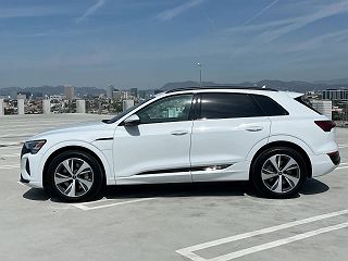 2024 Audi Q8 e-tron Premium WA14AAGE9RB049649 in Los Angeles, CA 3