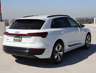 2024 Audi Q8 e-tron Premium WA14AAGE5RB054783 in Los Angeles, CA 4