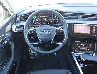 2024 Audi Q8 e-tron Premium WA14AAGEXRB054987 in Los Angeles, CA 24