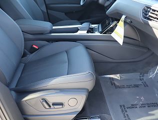 2024 Audi Q8 e-tron Premium WA14AAGEXRB054987 in Los Angeles, CA 26