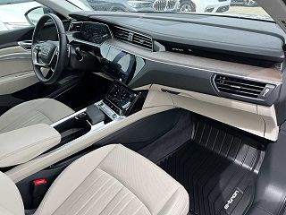 2024 Audi Q8 e-tron Premium Plus WA15AAGE6RB015690 in Oakland, CA 11