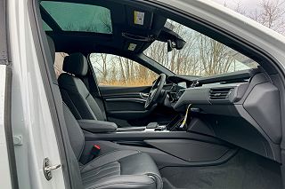 2024 Audi Q8 e-tron Prestige WA1DAAGEXRB047425 in Pittsfield, MA 9