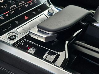 2024 Audi Q8 e-tron Premium Plus WA15AAGE9RB055519 in Temecula, CA 10