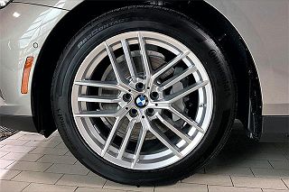 2024 BMW 5 Series 530i xDrive WBA53FJ04RCR91324 in Grand Blanc, MI 25