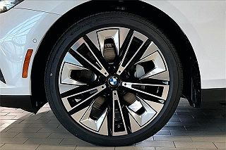 2024 BMW 5 Series 530i xDrive WBA53FJ03RCR92822 in Grand Blanc, MI 25