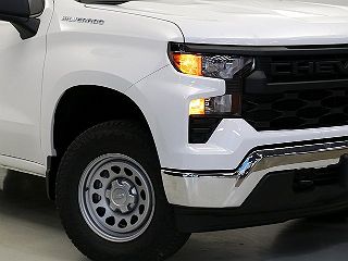 2024 Chevrolet Silverado 1500 Work Truck 1GCUDAED0RZ140971 in Wheeling, IL 3