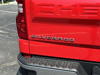 2024 Chevrolet Silverado 1500 LT 1GCPDKEK3RZ331513 in Woodhaven, MI 6