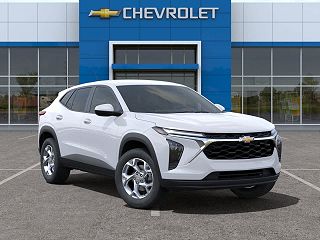 2024 Chevrolet Trax LS KL77LFE21RC230206 in Milwaukee, WI 6