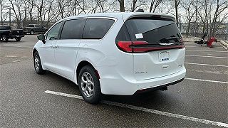 2024 Chrysler Pacifica Limited 2C4RC3GG6RR127468 in Bloomfield Hills, MI 3