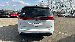2024 Chrysler Pacifica Limited 2C4RC1GG0RR117250 in Bloomfield Hills, MI 4