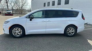 2024 Chrysler Pacifica Limited 2C4RC1GG6RR123957 in Bloomfield Hills, MI 2