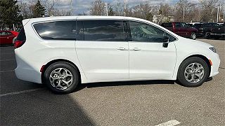 2024 Chrysler Pacifica Limited 2C4RC1GG6RR123957 in Bloomfield Hills, MI 6