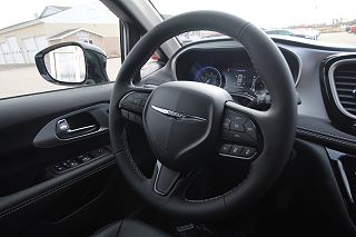 2024 Chrysler Pacifica Touring-L 2C4RC3BG8RR131044 in Caro, MI 17