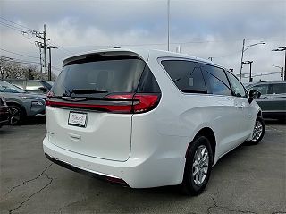 2024 Chrysler Pacifica Touring-L 2C4RC1BG0RR110824 in Chicago, IL 5