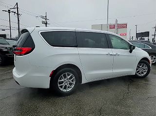 2024 Chrysler Pacifica Touring-L 2C4RC1BG0RR108233 in Chicago, IL 5