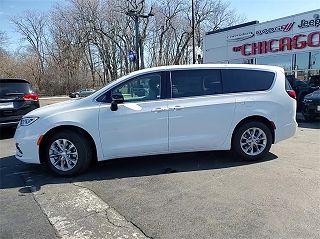 2024 Chrysler Pacifica Touring-L 2C4RC3BG3RR122249 in Chicago, IL 8