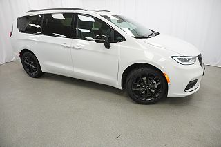 2024 Chrysler Pacifica Limited 2C4RC1GG9RR111379 in Chicago, IL 9