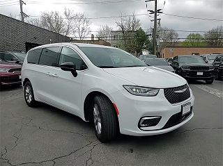 2024 Chrysler Pacifica Touring-L 2C4RC3BG1RR122248 in Chicago, IL 3