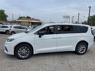 2024 Chrysler Pacifica Touring-L 2C4RC3BG7RR157229 in Chicago, IL 26