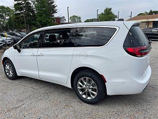 2024 Chrysler Pacifica Touring-L 2C4RC3BG7RR157229 in Chicago, IL 3