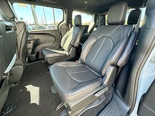 2024 Chrysler Pacifica Select 2C4RC1S74RR104590 in Clearwater, FL 17