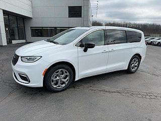 2024 Chrysler Pacifica Limited VIN: 2C4RC1GG5RR117163
