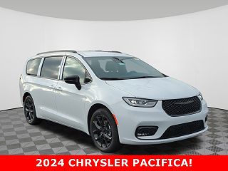 2024 Chrysler Pacifica Touring-L 2C4RC1BG1RR113912 in Fort Thomas, KY 1