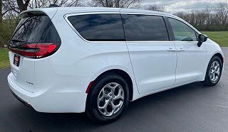 2024 Chrysler Pacifica Limited 2C4RC1GG0RR130371 in Greenfield, IN 3