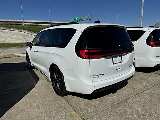 2024 Chrysler Pacifica Limited 2C4RC1GG6RR126180 in Jeffersonville, IN 5