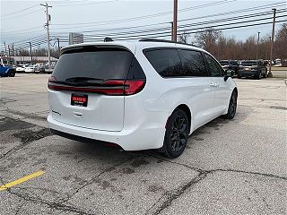 2024 Chrysler Pacifica Touring-L 2C4RC1BG6RR112996 in Madison, OH 11