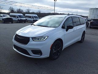 2024 Chrysler Pacifica Touring-L 2C4RC1BG7RR108603 in Meadville, PA 1