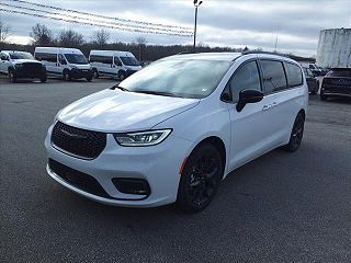 2024 Chrysler Pacifica Touring-L 2C4RC1BG7RR108603 in Meadville, PA