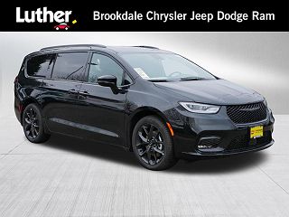 2024 Chrysler Pacifica Limited VIN: 2C4RC1GG4RR103724