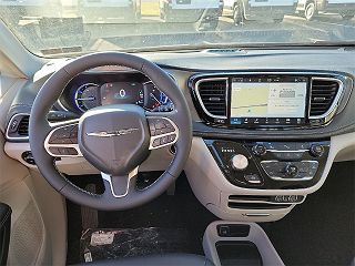 2024 Chrysler Pacifica Select 2C4RC1S75RR104002 in Quakertown, PA 9