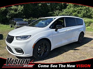 2024 Chrysler Pacifica Limited 2C4RC1GG8RR108747 in Rochester, NY 1