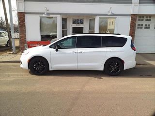 2024 Chrysler Pacifica Touring-L VIN: 2C4RC1BGXRR113021