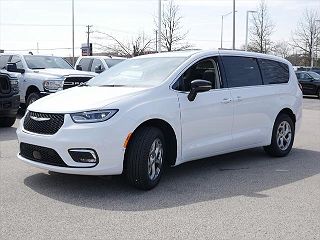 2024 Chrysler Pacifica Limited 2C4RC3GG0RR122475 in Schaumburg, IL 11