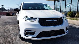 2024 Chrysler Pacifica Limited 2C4RC1GG2RR121557 in Shelbyville, KY 3