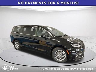 2024 Chrysler Pacifica Limited VIN: 2C4RC1GG2RR137404