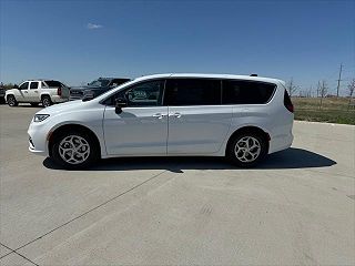 2024 Chrysler Pacifica Limited 2C4RC1GG4RR123536 in Waukee, IA 3