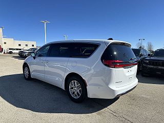 2024 Chrysler Pacifica Touring-L 2C4RC1BG6RR113002 in Waukesha, WI 3