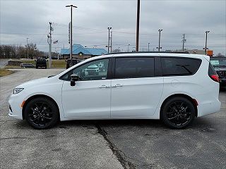 2024 Chrysler Pacifica Limited 2C4RC1GG2RR117332 in York, PA 5