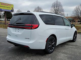 2024 Chrysler Pacifica Limited 2C4RC1GG2RR117332 in York, PA 8
