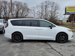 2024 Chrysler Pacifica Limited 2C4RC1GG2RR117332 in York, PA 9