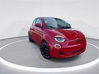 2024 Fiat 500e INSPI(RED) ZFAFFAA46RX204751 in San Jose, CA 2