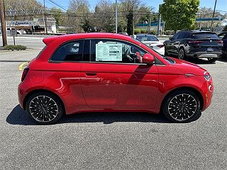 2024 Fiat 500e INSPI(RED) ZFAFFAA42RX204200 in Upper Saddle River, NJ 9
