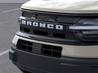 2024 Ford Bronco Sport Outer Banks 3FMCR9C61RRE78153 in Ferndale, MI 17
