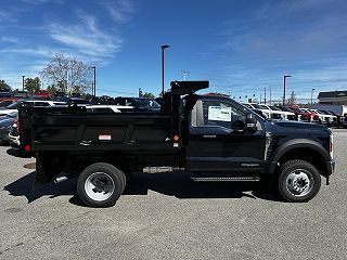 2024 Ford F-550  1FDUF5HT6RDA10559 in Londonderry, NH 2